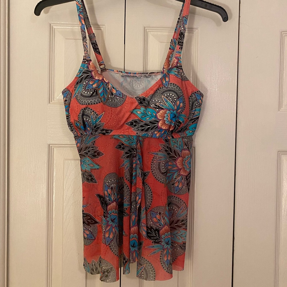 Multicolored tankini size: Medium
